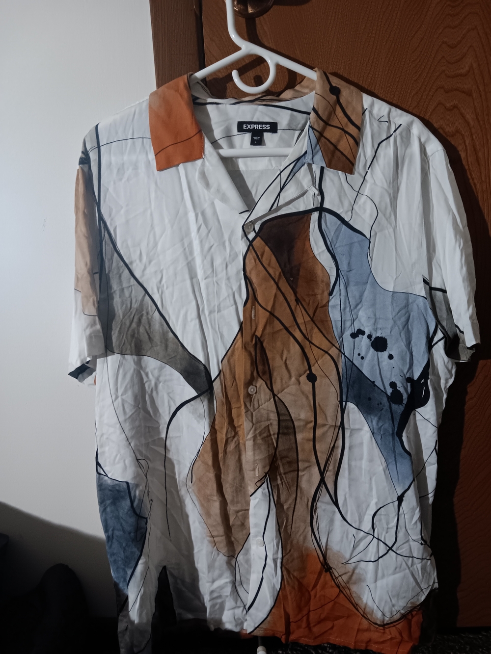 Express Men’s Short Sleeve Abstract Button-Down Shirt - White, Brown & Blue
